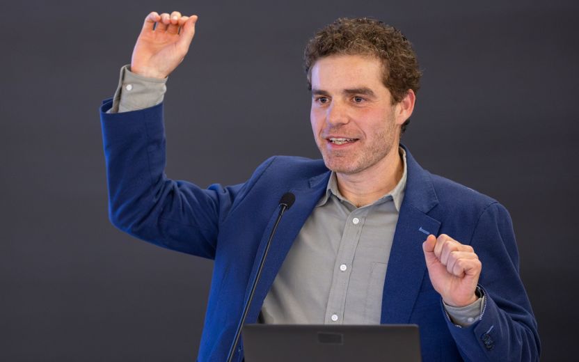 Ayham Boucher giving presentation